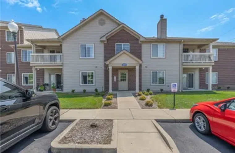 1964 WATERSTONE BLVD 205, WASHINGTON TWP..., Washington Twp, OH 45342