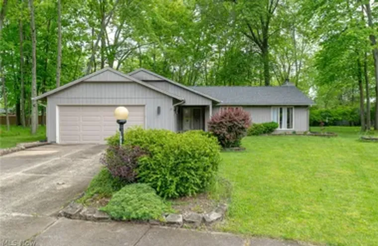 10804 WATERCRESS RD, STRONGSVILLE, OH, 4..., Strongsville, OH 44149