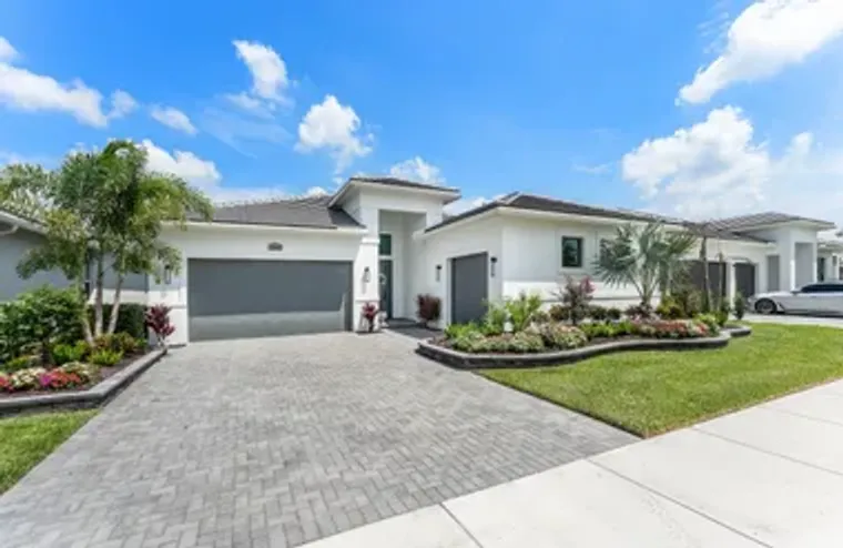 8448 SW CANTANTE WAY, PORT ST LUCIE, FL,..., Port St Lucie, FL 34987