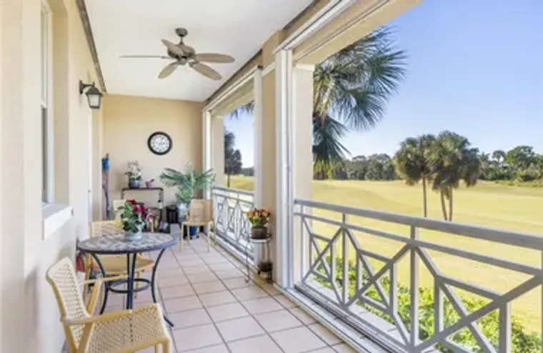 4877 N NEWPORT ISLAND DR 14D, VERO BEACH..., Vero Beach, FL 32967