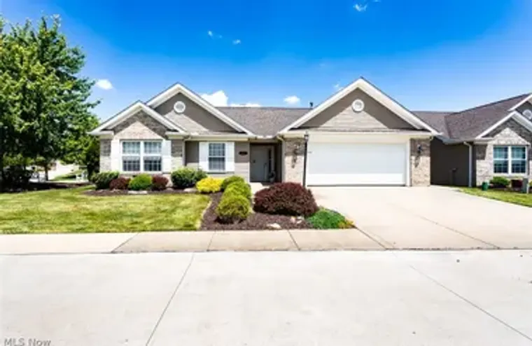 457 HARVEST LN, SEVEN HILLS, OH, 44131, Seven Hills, OH 44131