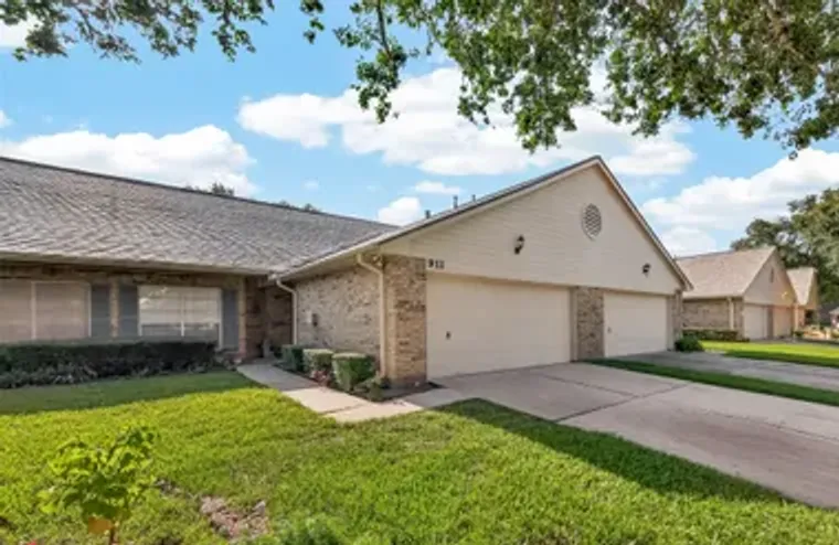 911 WOODFERN GLEN LN, PEARLAND, TX, 7758..., Pearland, TX 77584