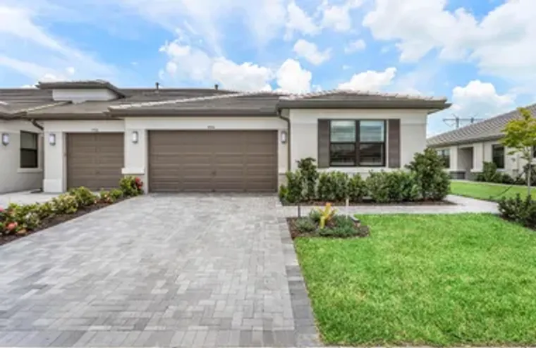 13584 SW STARKISSED LN, PORT ST LUCIE, F..., Port St Lucie, FL 34987