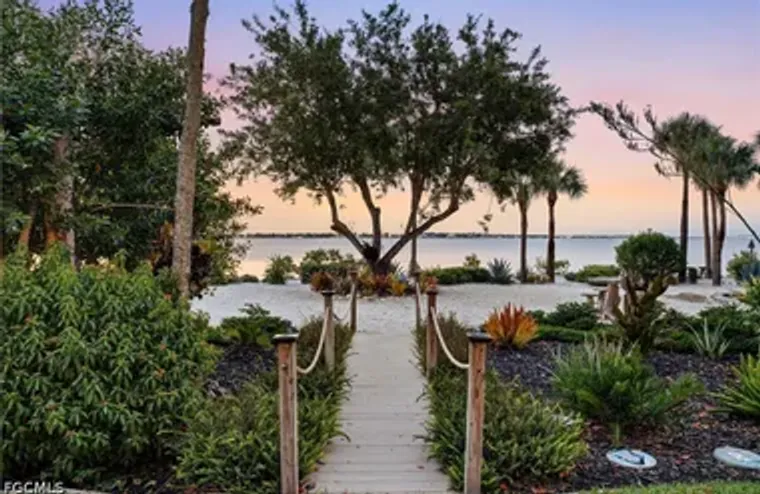 11440 LONGWATER CHASE CT, FORT MYERS, FL..., Fort Myers, FL 33908