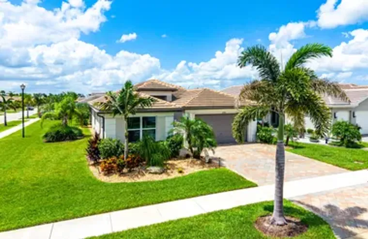 12200 SW SANDPIPER WAY, PORT ST LUCIE, F..., Port St Lucie, FL 34987