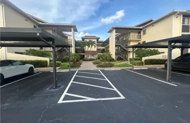 11220 CARAVEL CIR 203, FORT MYERS, FL, 3..., Fort Myers, FL 33908