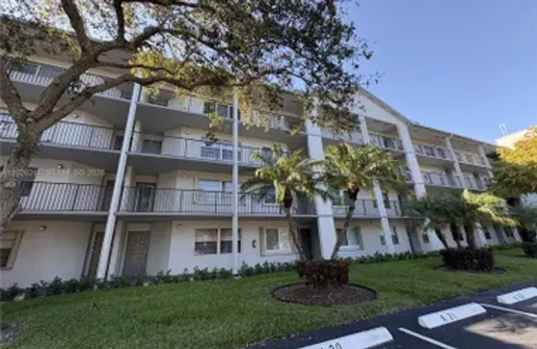 1300 SW 125TH AVE 204, PEMBROKE PINES, F..., Pembroke Pines, FL 33027