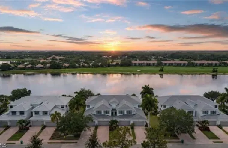 10478 SMOKEHOUSE BAY DR 102, NAPLES, FL,..., Naples, FL 34120