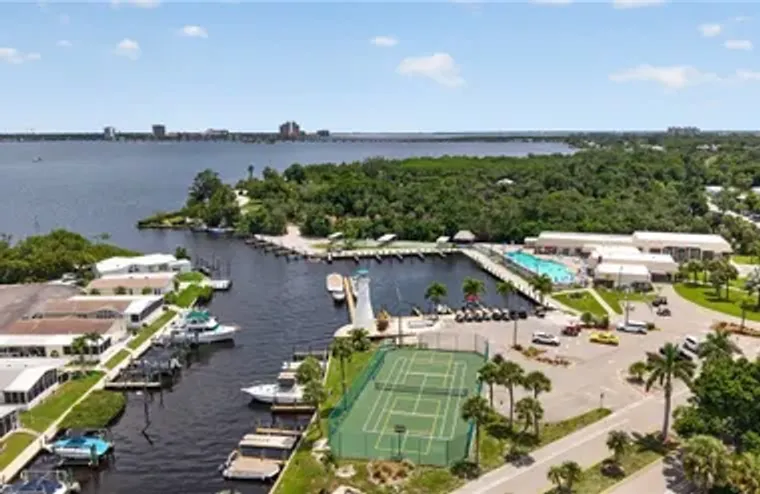 14527 PAUL REVERE LOOP, NORTH FORT MYERS..., North Fort Myers, FL 33917