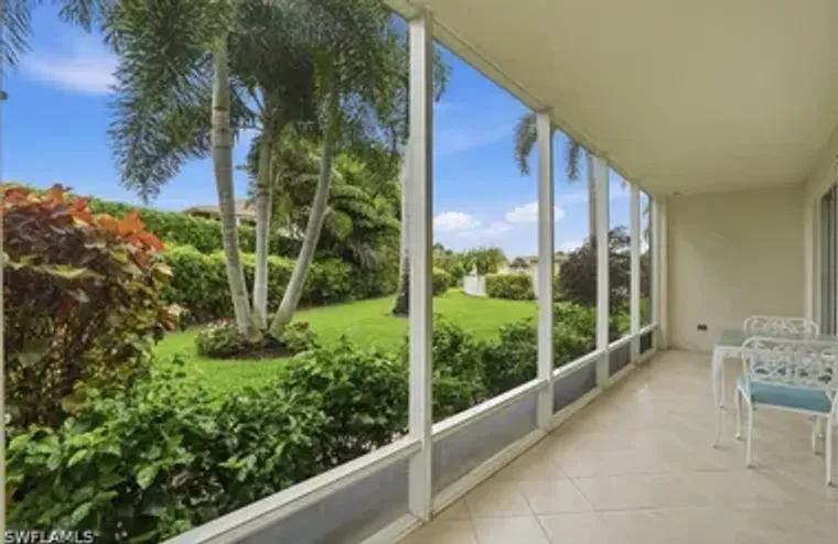 3150 BINNACLE DR 106, NAPLES, FL, 34103, Naples, FL 34103