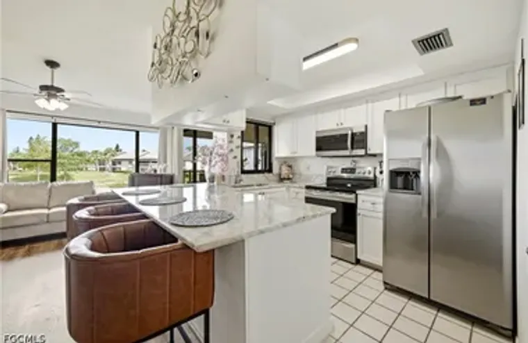 5830 TRAILWINDS DR 824, FORT MYERS, FL, ..., Fort Myers, FL 33907