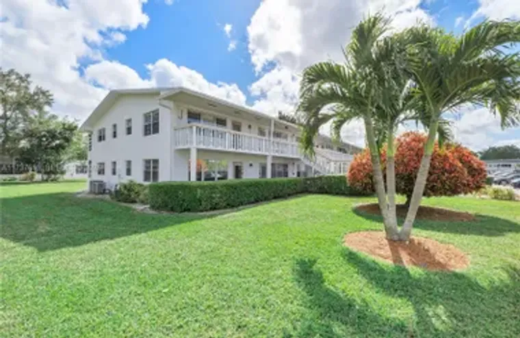 143 OAKRIDGE J 143, DEERFIELD BEACH, FL,..., Deerfield Beach, FL 33442