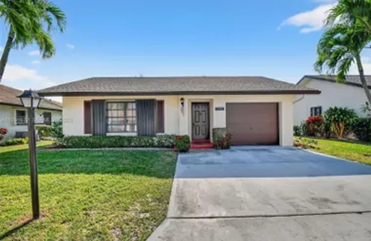 6310 TALL CYPRESS CIR, GREEN ACRES, FL, ..., Green Acres, FL 33463