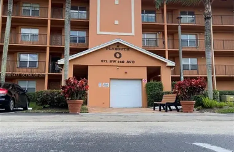 571 SW 142ND AVE 311O, PEMBROKE PINES, F..., Pembroke Pines, FL 33027