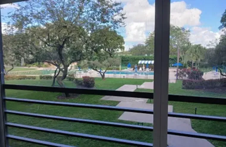 1300 SAINT CHARLES PL 222, PEMBROKE PINE..., Pembroke Pines, FL 33026