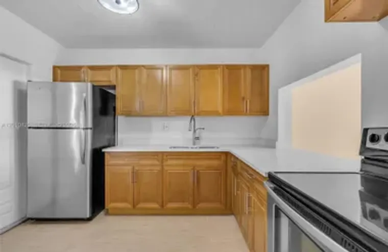 18900 NE 3RD CT 520, MIAMI, FL, 33179, Miami, FL 33179
