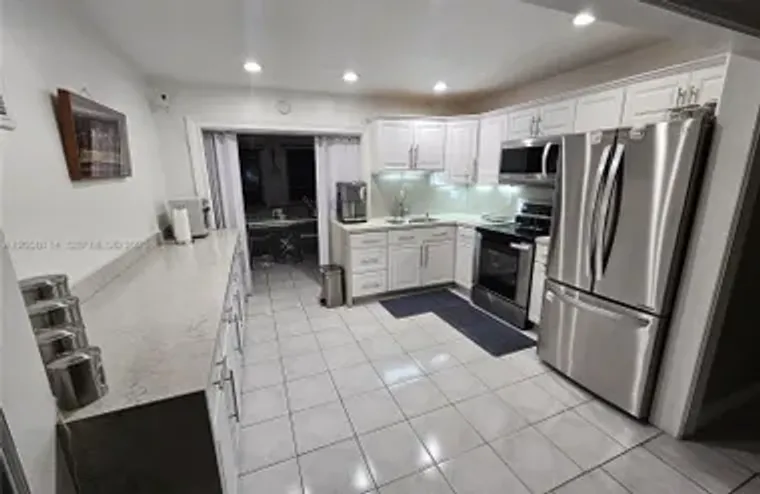 141 NW 28TH ST, POMPANO BEACH, FL, 33064, Pompano Beach, FL 33064