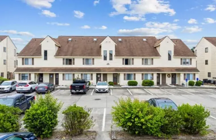 510 FAIRWOOD LAKES LN 11-I, MYRTLE BEACH..., Myrtle Beach, SC 29588