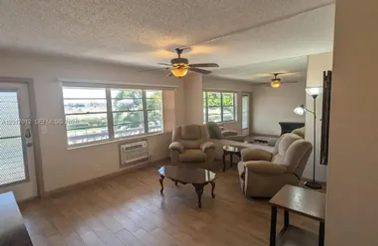 23 EASTHAMPTON A A, WEST PALM BEACH, FL,..., West Palm Beach, FL 33417