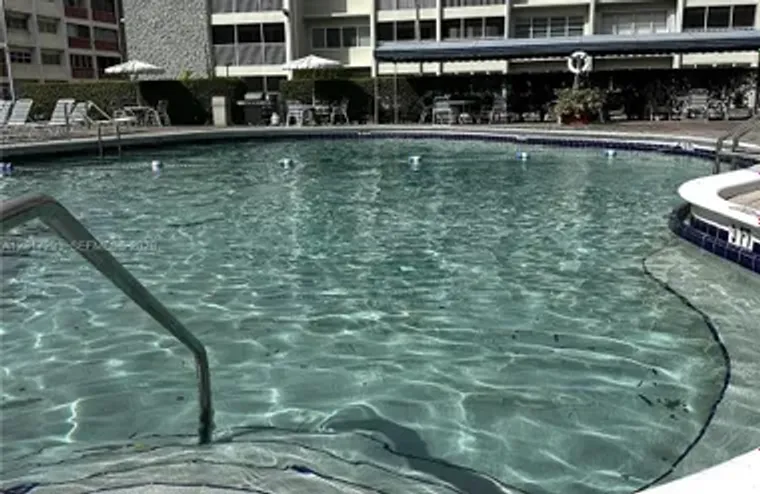410 SE 2ND ST 415, HALLANDALE BEACH, FL,..., Hallandale Beach, FL 33009
