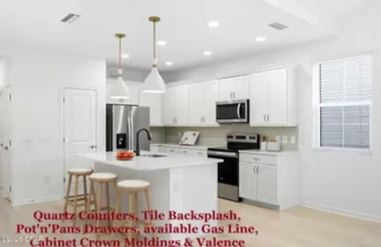 8833 ATTITUDE AVE, PANAMA CITY BEACH, FL..., Panama City Beach, FL 32413
