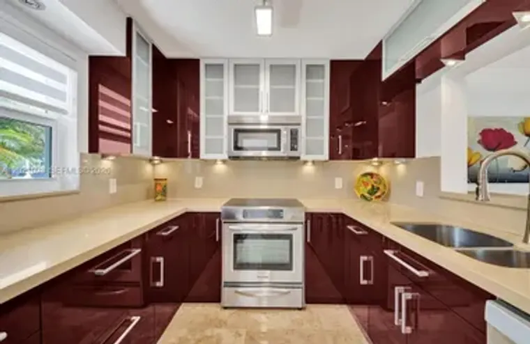 1025 SE 3RD AVE 108, DANIA BEACH, FL, 33..., Dania Beach, FL 33004