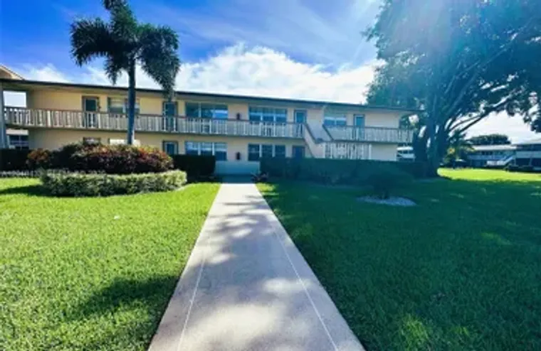 70 DORCHESTER D 70, WEST PALM BEACH, FL,..., West Palm Beach, FL 33417