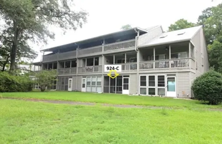 924 FAIRWOOD LAKES LN 24-C, MYRTLE BEACH..., Myrtle Beach, SC 29588