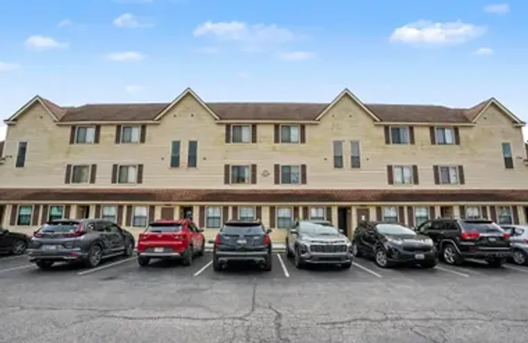 510 FAIRWOOD LAKES DR 17-E, MYRTLE BEACH..., Myrtle Beach, SC 29588