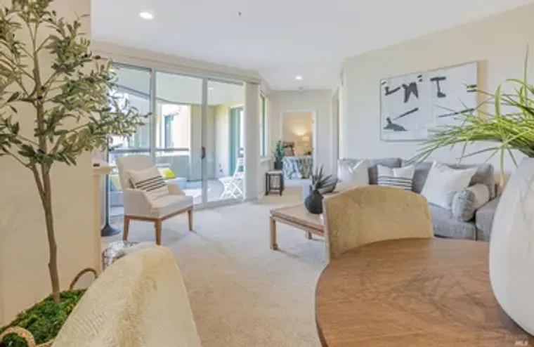 300 DEER VALLEY RD APT 3P, SAN RAFAEL, C..., San Rafael, CA 94903