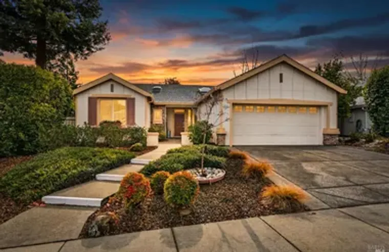 211 RED MOUNTAIN DR, CLOVERDALE, CA, 954..., Cloverdale, CA 95425