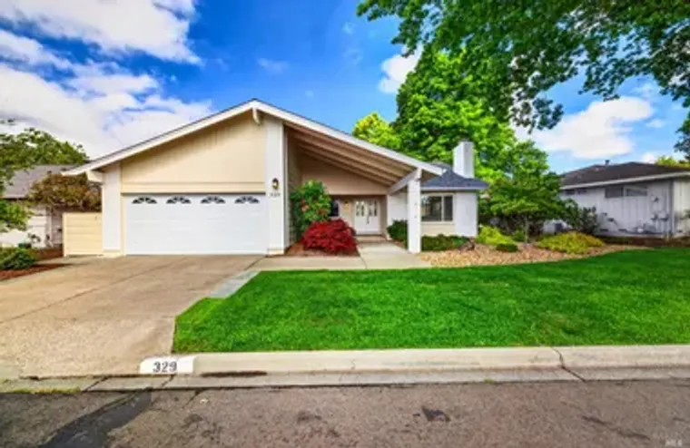 329 OAK LEAF CIR, SANTA ROSA, CA, 95409, Santa Rosa, CA 95409