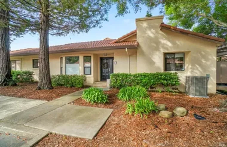 22 FOUNTAIN GROVE CIR, NAPA, CA, 94558, Napa, CA 94558