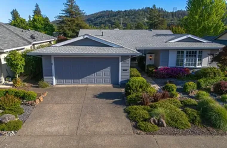 343 BELHAVEN CIR, SANTA ROSA, CA, 95409, Santa Rosa, CA 95409