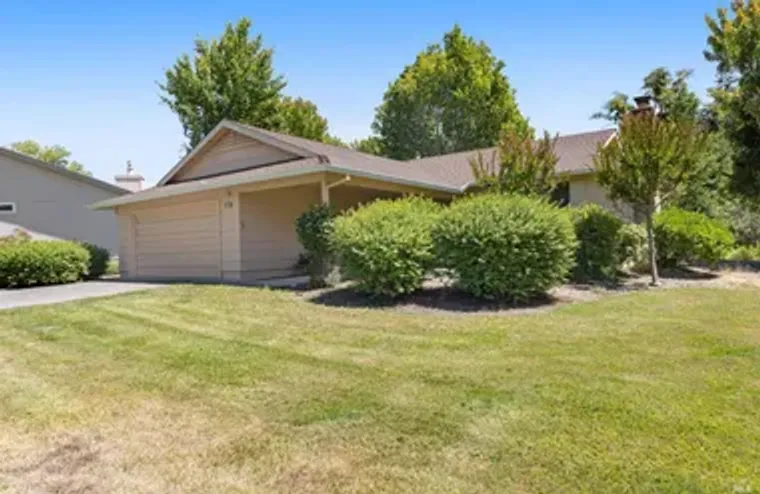 6336 STONE BRIDGE RD, SANTA ROSA, CA, 95..., Santa Rosa, CA 95409