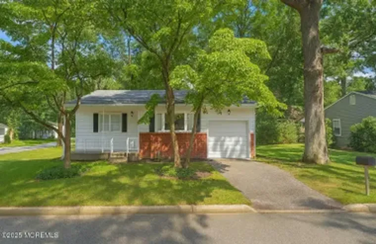 1 VIRGINIA DR, WHITING, NJ, 08759, Whiting, NJ 08759