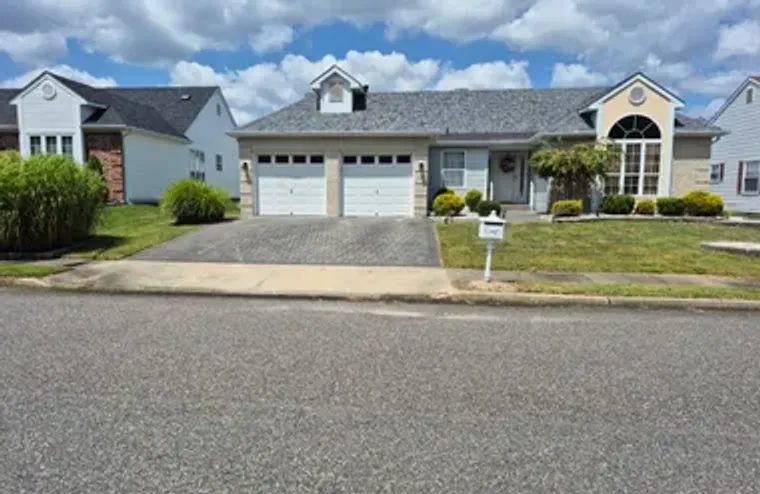 18 NARBERTH WAY, TOMS RIVER, NJ, 08757, Toms River, NJ 08757