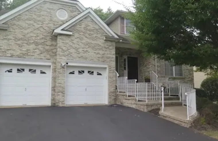 108 SCARBOROUGH WAY, MARLBORO, NJ, 07746, Marlboro, NJ 07746