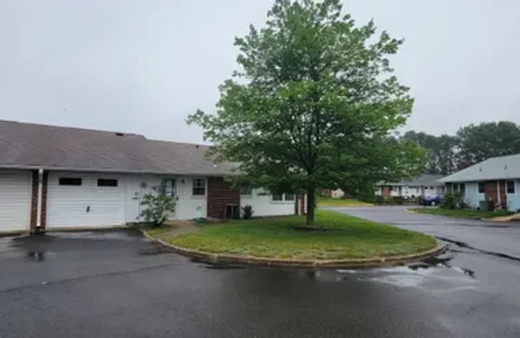 1008 FIFE CT A, LAKEWOOD, NJ, 08701, Lakewood, NJ 08701