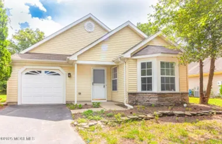 3 WINDING RIVER RD, LAKEWOOD, NJ, 08701, Lakewood, NJ 08701