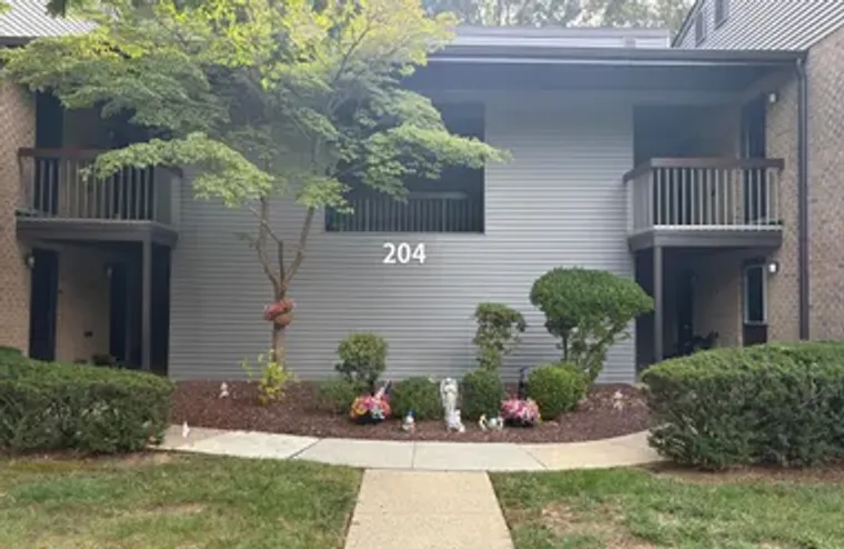 204 COVERED BRIDGE BLVD F, MANALAPAN, NJ..., Manalapan, NJ 07726