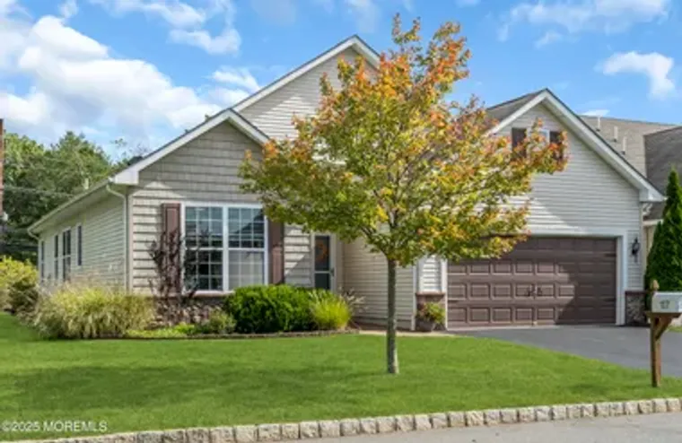 107 EAGLE RIDGE CIR, LAKEWOOD, NJ, 08701, Lakewood, NJ 08701