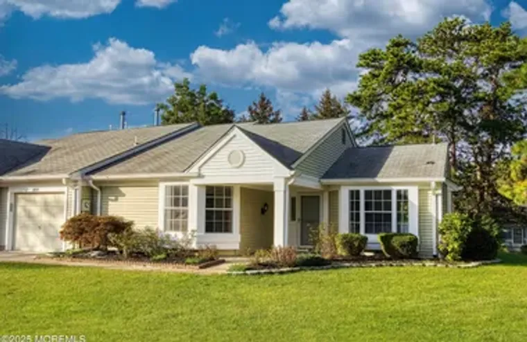 1048B BUCKINGHAM DR B, MANCHESTER, NJ, 0..., Manchester, NJ 08759