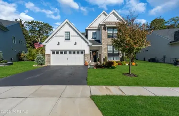 140 GRANDVIEW CIR, FARMINGDALE, NJ, 0772..., Farmingdale, NJ 07727