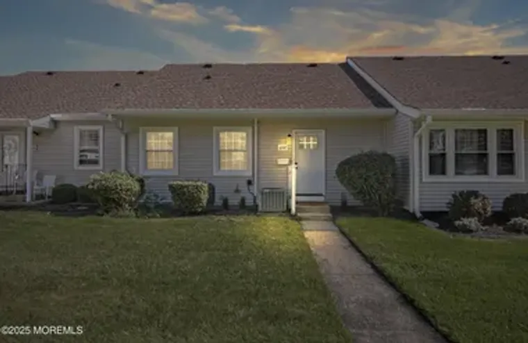 113 PILATUS PLATZ C, FREEHOLD, NJ, 07728, Freehold, NJ 07728