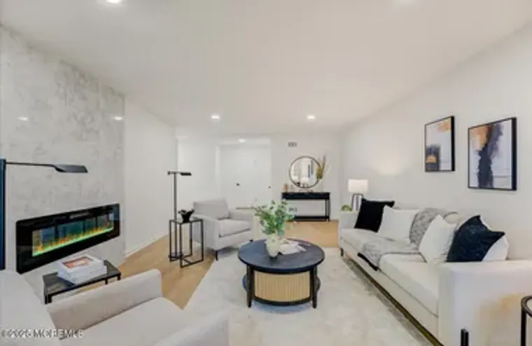 26 LANSDALE DR, MARLBORO, NJ, 07746, Marlboro, NJ 07746