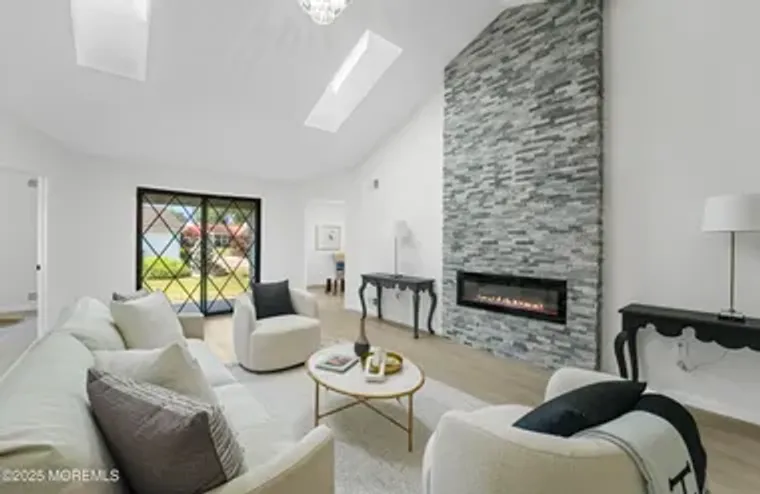 29 COVENTRY TER, MARLBORO, NJ, 07746, Marlboro, NJ 07746