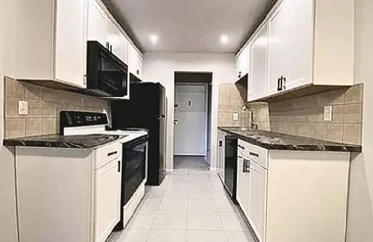 54 AMBERLY DR G, MANALAPAN, NJ, 07726, Manalapan, NJ 07726