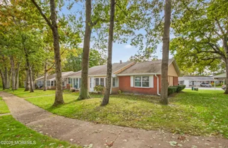 72F DORCHESTER DR, LAKEWOOD, NJ, 08701, Lakewood, NJ 08701