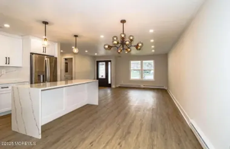 94 SALIX PLZ 94A, MONROE, NJ, 08831, Monroe, NJ 08831